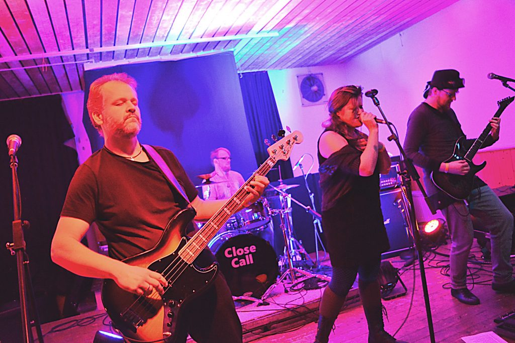 Die Punk Folk Ska Band L.A.G. live beim Rock in der Region Vorentscheid 2017 in Georgsmarienhütte